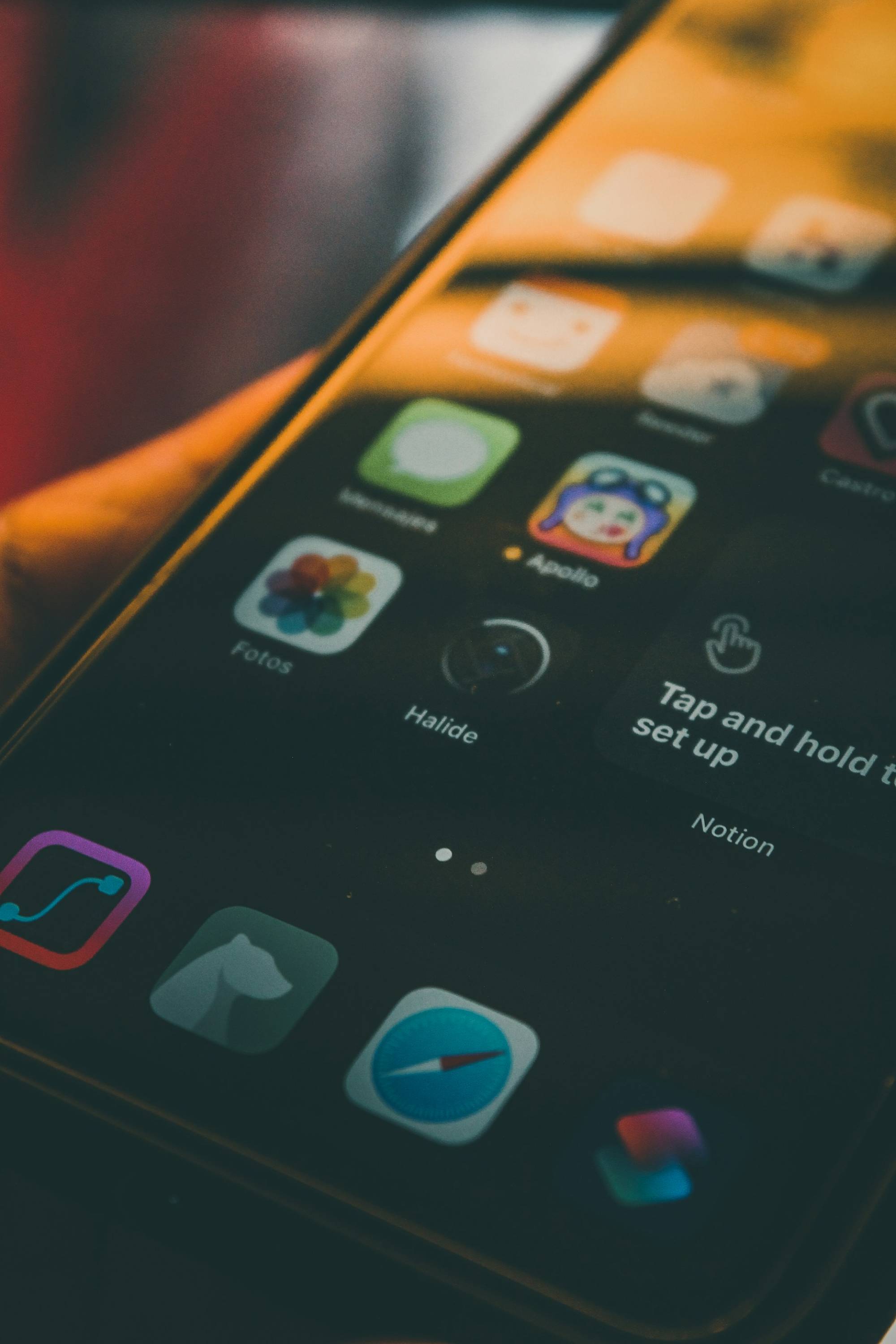 Новият iPhone си търси фото приложение по подразбиране, а Halide е потенциален кандидат