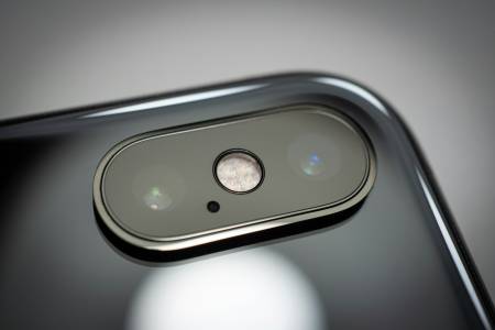 iPhone 19 Pro може да заложи на камера с впечатляващ 200-мегапикселов сензор