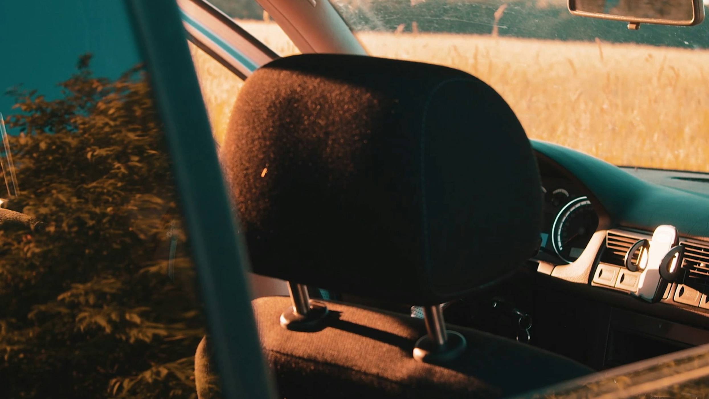 Край на тъчскрийн неудобствата: шефът на VW иска отново да има физически бутони в автомобилите