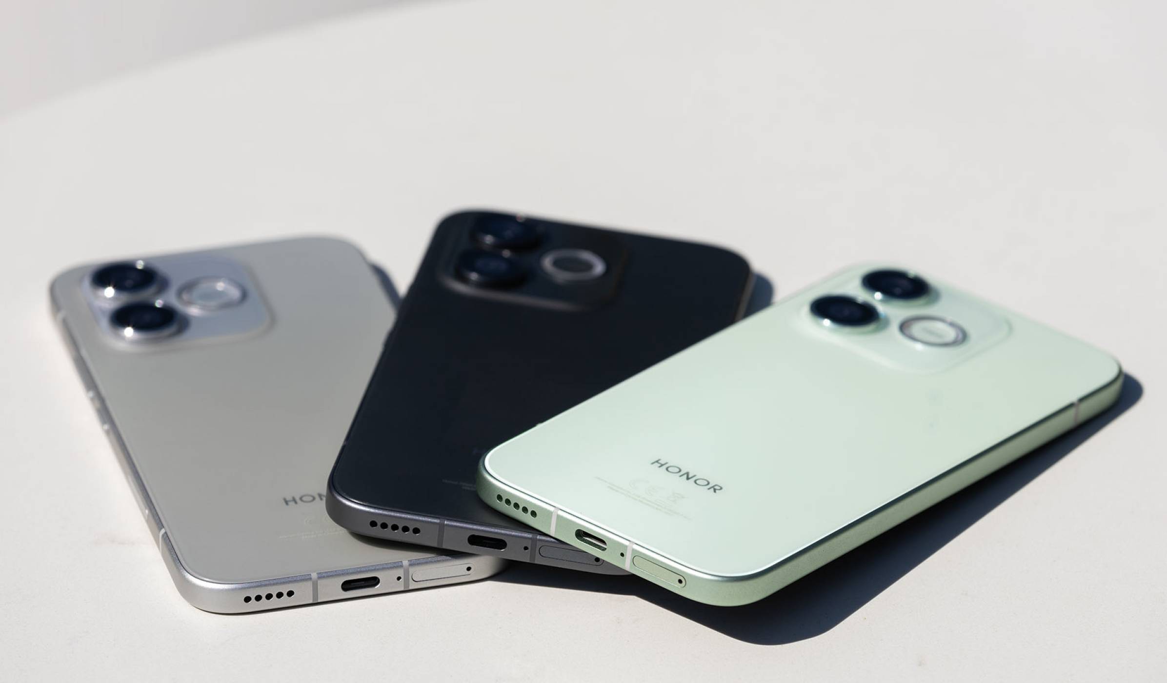 HONOR представя новия 600 Lite в България: Флагмански иновации, метален корпус и 108MP камера на достъпна цена