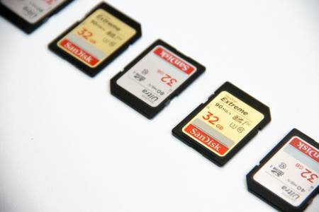 Във време на оскъдна памет, 2TB SanDisk карта вече струва 2000 долара