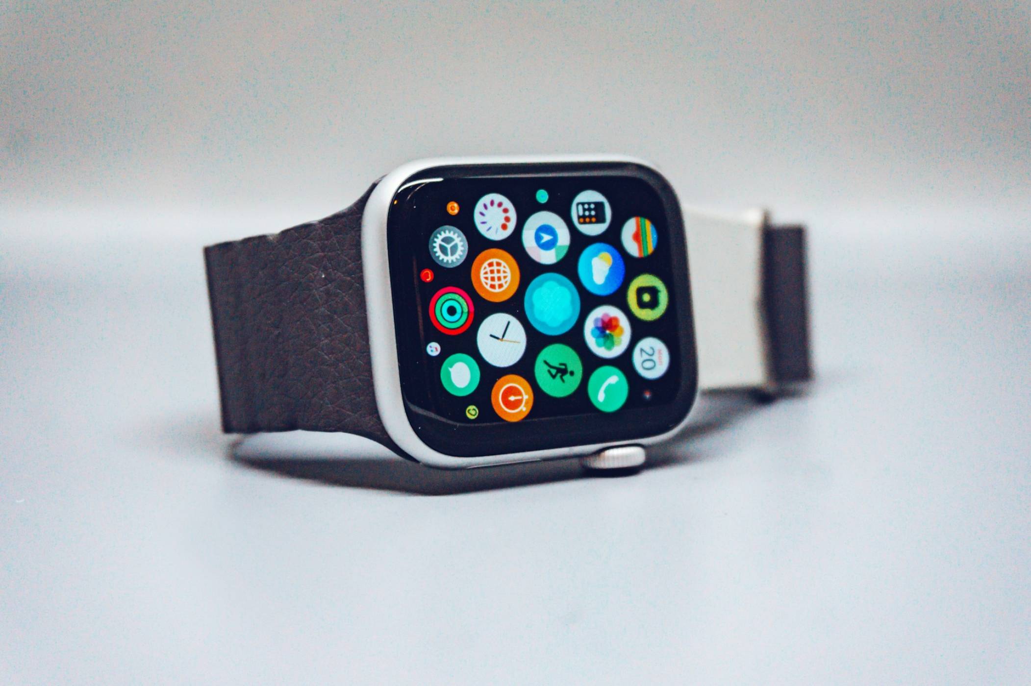 Ако това е Apple Watch Ultra 4, дизайнът му ще промени очакванията ви за умния часовник