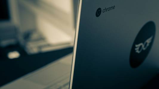 Googlebook: Ново поколение лаптопи, захранвани от ИИ, мощен хардуер и нова операционна система