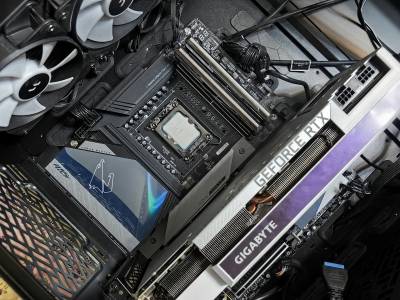 Intel Core i9-14900KF достигна 9.2 GHz: най-високата честота на процесор, регистрирана досега