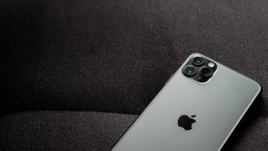 Ако наистина искате iPhone 18 Pro и Pro Max, увеличение с 200 долара (навярно) няма да ви спре 
