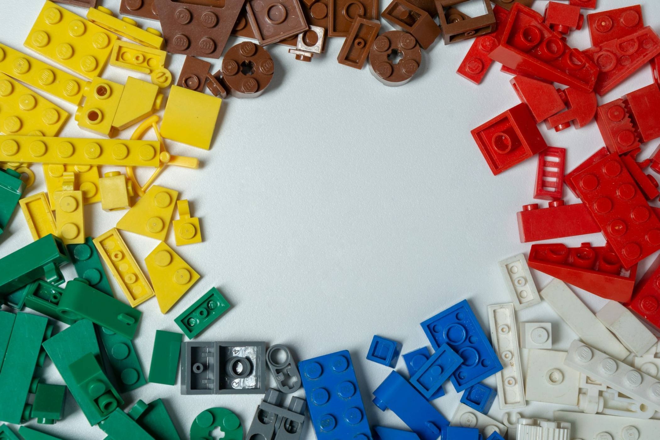 Аркадната класика Donkey Kong, пресъздадена в Lego, е следващото попълнение в причудливата колекция от тухлички