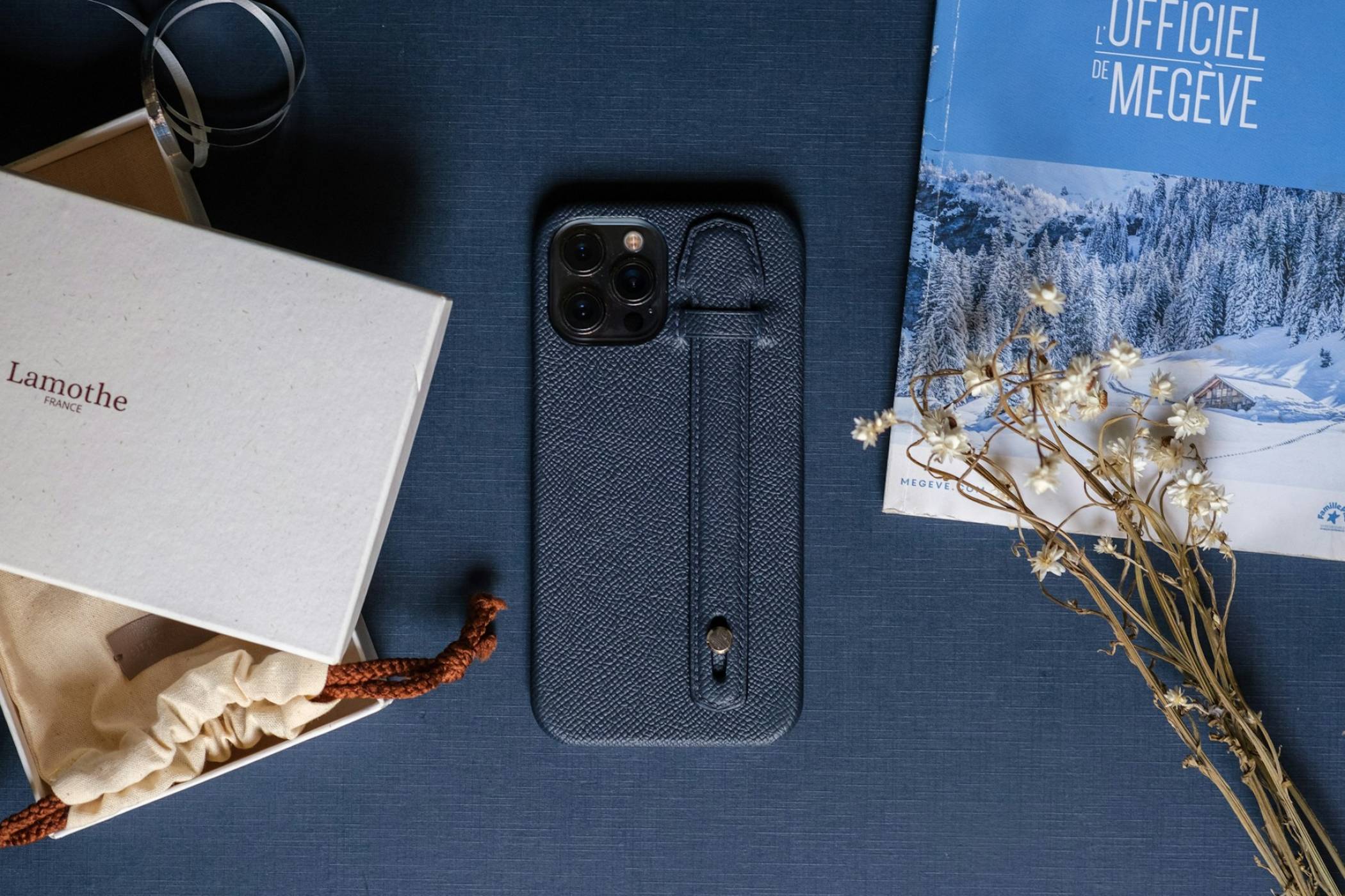 Този бутиков iPhone 17 Pro идва с Гайгеров брояч и цена за хора, които не си броят парите
