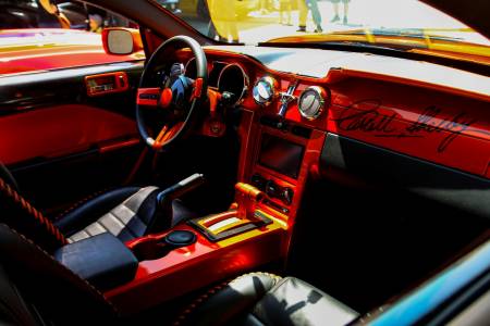 42,9 млн. долара, платени за тази Shelby Daytona, я превърнаха в най-скъпата кола, продадена на търг