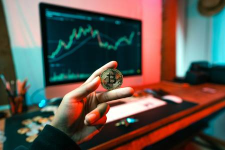 Стартъп, подкрепен от Nvidia, иска да е първият, който добива биткойн в Космоса