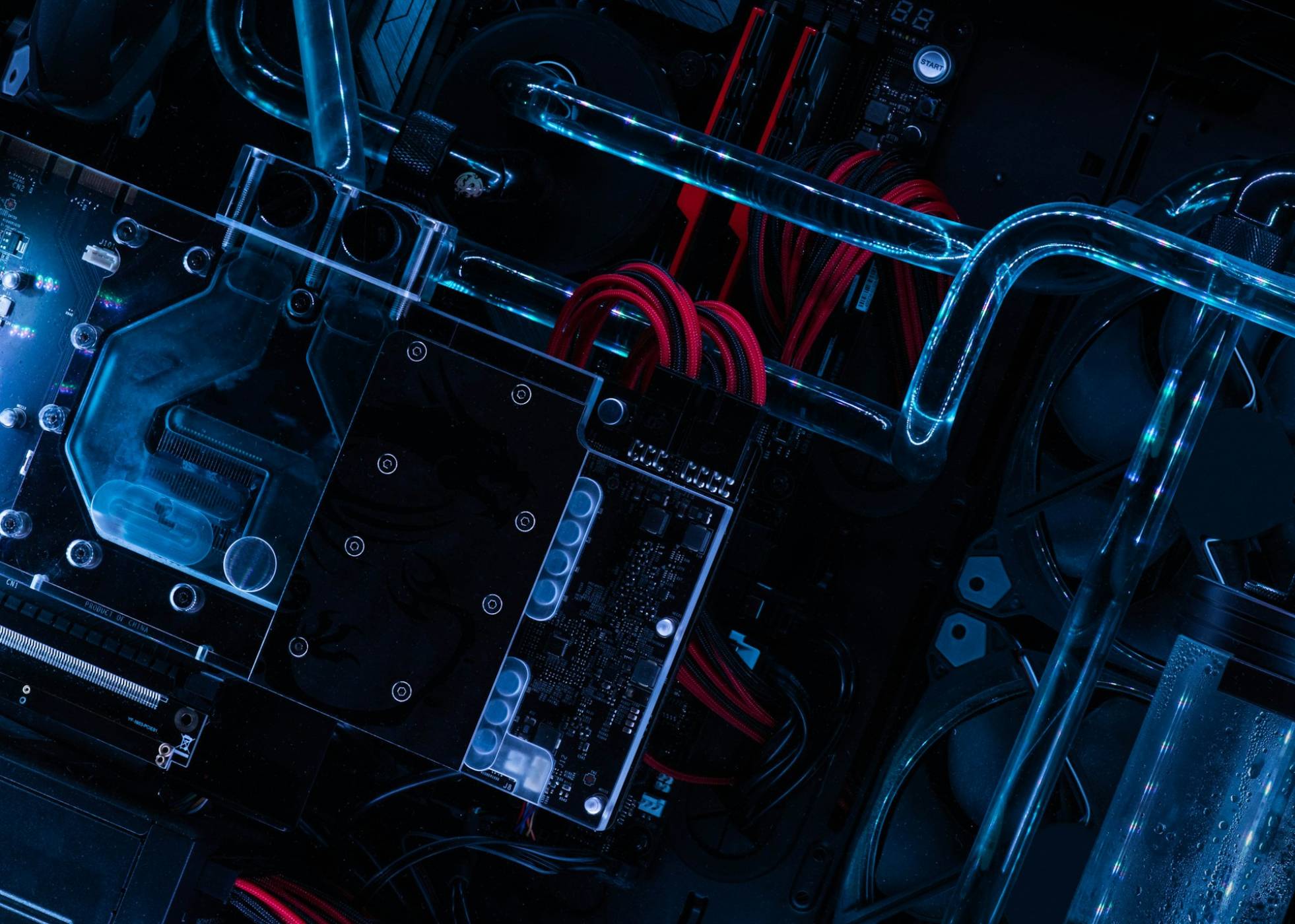 Новото охлаждане на Noctua може да се справи с 2000 W без типичните за настолно РС сложни инсталации
