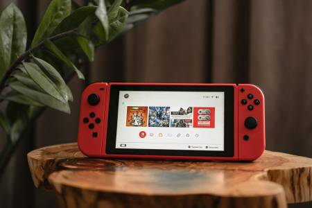 Да играете Nintendo Switch игри на хакнат PS5 е толкова лудо, колкото звучи, но вече е възможно