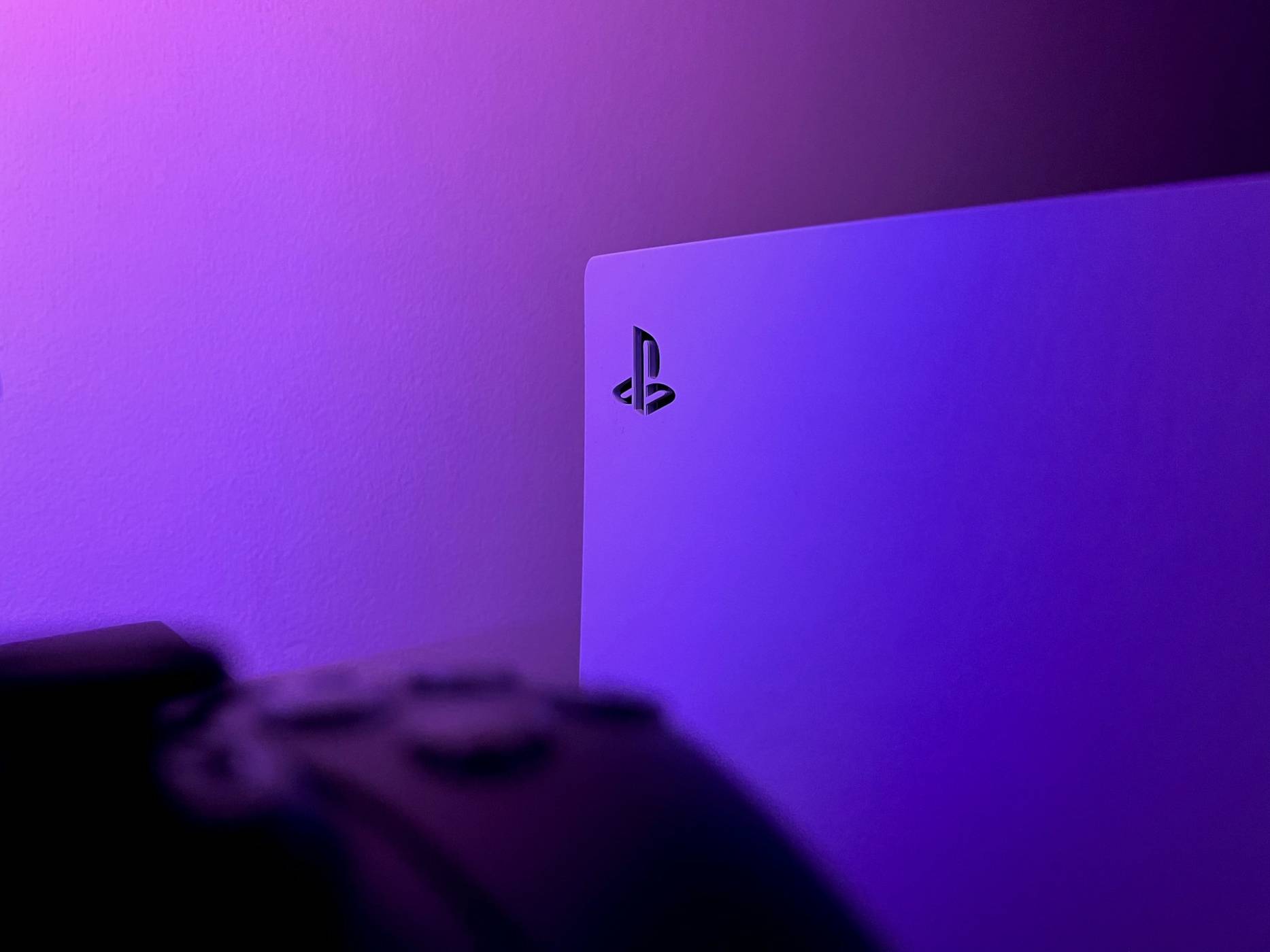 Магията на KytyPS5: PS5 ексклузив от поредицата God of War върви на PC със 100 кадъра в секунда