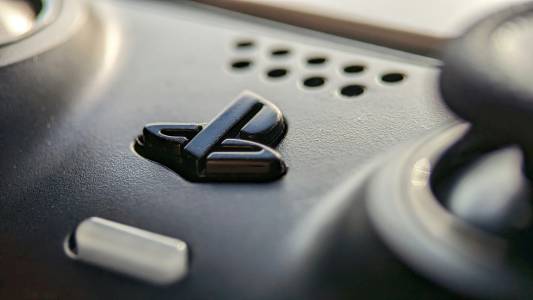 Преносимата PlayStation 6 конзола ще заложи на портативност и дълъг живот на батерията