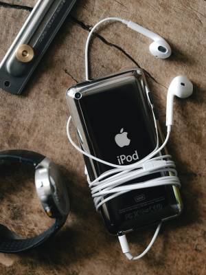 Духовният наследник на iPod Classic е модерна версия с Bluetooth, USB-C и сензорен екран