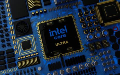 Вместо лъскав AMD Ryzen 7 9850X3D един нещастен клиент на Amazon получи стар Intel Core i3 процесор – и то два пъти