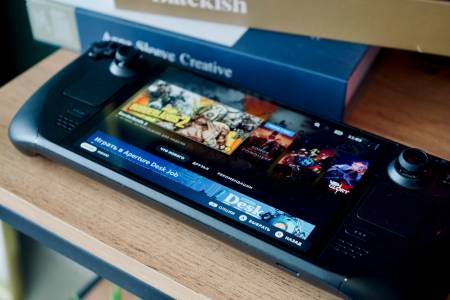 Когато се появи, Steam Deck 2 може да бъде класи над сегашното поколение портативни конзоли
