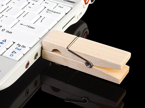 USB флашчета с второ приложение