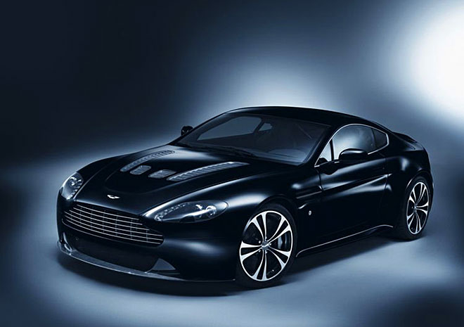 Aston Martin DBS и V12 Vantage в черно и от карбон