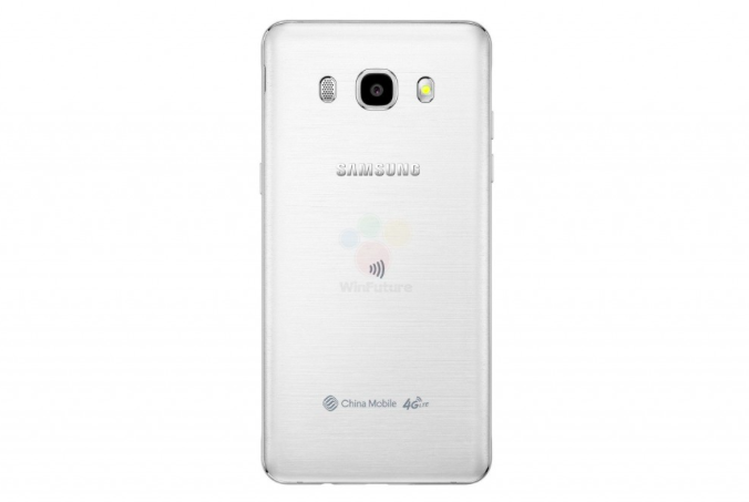 Изтекоха снимки на Samsung Galaxy J5 (2016)
