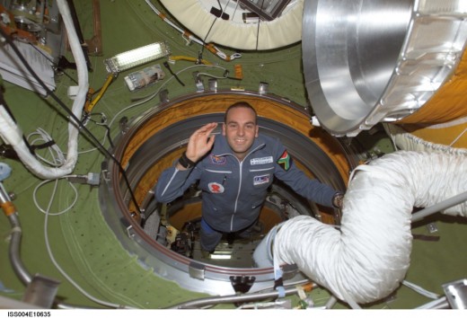 През 2002 г. Марк Шътълуърт стана едва втория космически турист, снимка NASA via Wikimedia Commons
